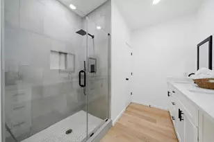 612 Austin St, West Columbia, TX 77486 - Photo 23