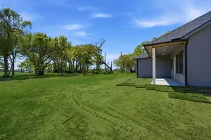 612 Austin St, West Columbia, TX 77486 - Photo 29