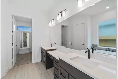 16008 Mahogany Mist Drive, Conroe, TX 77302 - Photo 9