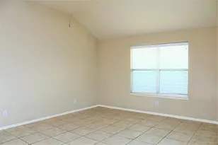 19746 Cozy Cabbin Dr, Katy, TX 77449 - Photo 3