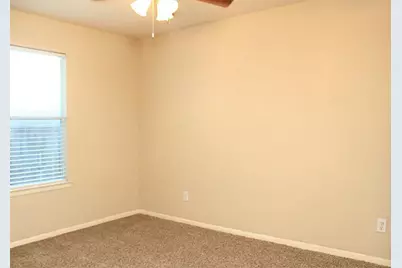 19746 Cozy Cabbin Drive, Katy, TX 77449 - Photo 9