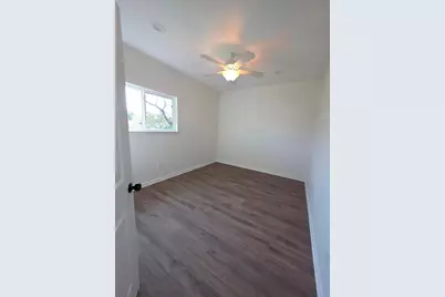 427 Vane Way, Crosby, TX 77532 - Photo 17