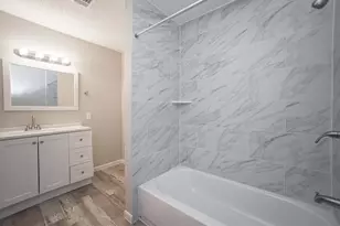 317 Pear St, La Marque, TX 77568 - Photo 13