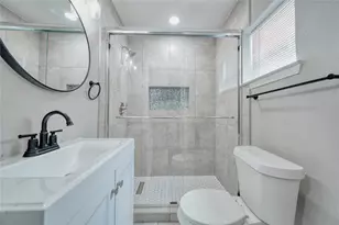 365 Audrey Ln, Houston, TX 77015 - Photo 11