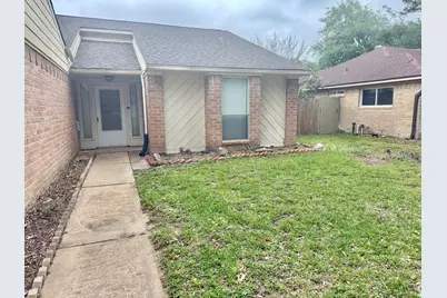 10422 Eagle Glen Drive, Houston, TX 77041 - Photo 1