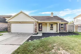 4010 Spring Branch Dr W, Pearland, TX 77584 - Photo 1