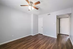 5922 Fairdale Ln, Houston, TX 77057 - Photo 17