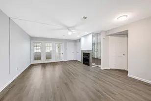 16800 Sugar Pine Dr, Houston, TX 77090 - Photo 11