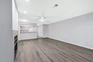 16800 Sugar Pine Dr, Houston, TX 77090 - Photo 7
