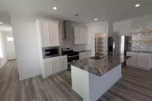 10610 Wellesley Ter Trl, Houston, TX 77051 - Photo 5