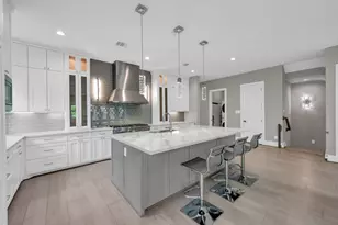 22 Lakeside Cove, The Woodlands, TX 77380 - Photo 17