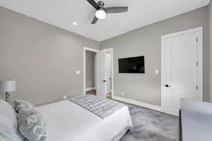 22 Lakeside Cove, The Woodlands, TX 77380 - Photo 21