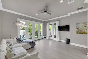 22 Lakeside Cove, The Woodlands, TX 77380 - Photo 13