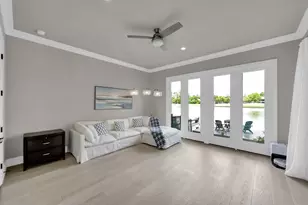 22 Lakeside Cove, The Woodlands, TX 77380 - Photo 15