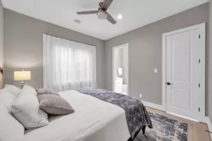 22 Lakeside Cove, The Woodlands, TX 77380 - Photo 31
