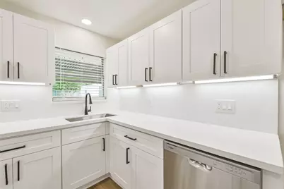 4422 Libbey Lane, Houston, TX 77092 - Photo 15