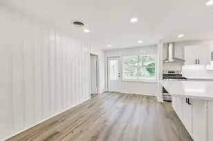 4422 Libbey Ln, Houston, TX 77092 - Photo 17