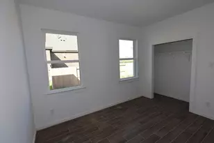 12123 Old Fashion Cir, Mont Belvieu, TX 77535 - Photo 9