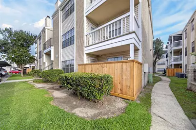 2750 Holly Hall Street #1706, Houston, TX 77054 - Photo 25