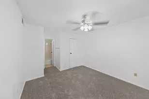 2750 Holly Hall St, Houston, TX 77054 - Photo 19