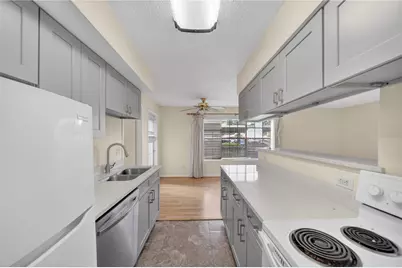 2750 Holly Hall Street #1706, Houston, TX 77054 - Photo 13