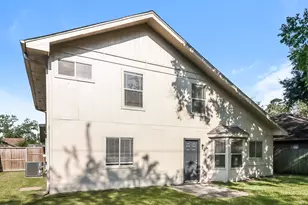 18711 Droitwich Dr, Humble, TX 77346 - Photo 17