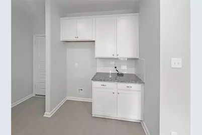 9765 Enclave Ridge Road, Willis, TX 77318 - Photo 5