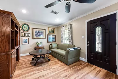 237 McLemore Drive, Alvin, TX 77511 - Photo 5