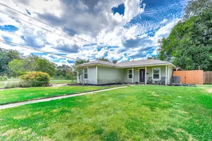 237 McLemore Dr, Alvin, TX 77511 - Photo 3