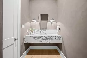 623 E 13th St, Houston, TX 77008 - Photo 25