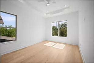 623 E 13th St, Houston, TX 77008 - Photo 37