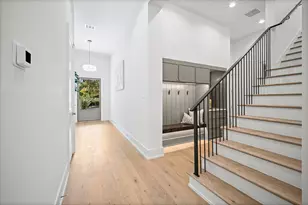 623 E 13th St, Houston, TX 77008 - Photo 23