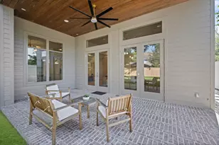 623 E 13th St, Houston, TX 77008 - Photo 9