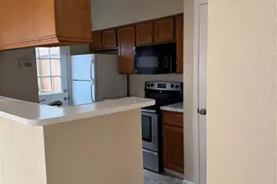 3600 Jeanetta St, Houston, TX 77063 - Photo 7
