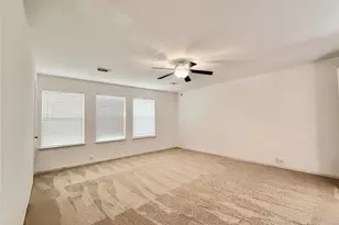 10326 E Summit Canyon Dr, Houston, TX 77095 - Photo 15