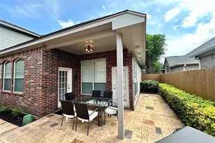 1211 Campton Ct, Houston, TX 77055 - Photo 45