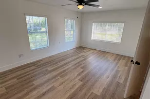 502 Independence St, Liberty, TX 77575 - Photo 7