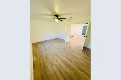 502 Independence Street, Liberty, TX 77575 - Photo 17