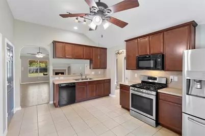 11418 Walraven Drive, Houston, TX 77336 - Photo 15