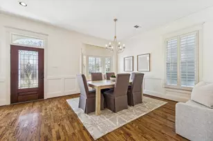 421 Cortlandt St, Houston, TX 77007 - Photo 7