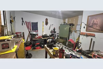 807 N Manse Avenue, Giddings, TX 78942 - Photo 7