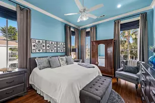 1728 Avenue M, Galveston, TX 77550 - Photo 33