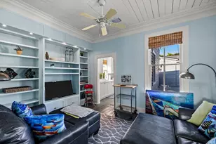 1728 Avenue M, Galveston, TX 77550 - Photo 41