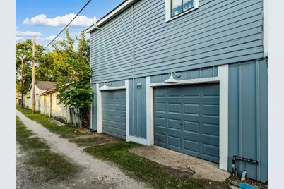 1728 Avenue M, Galveston, TX 77550 - Photo 47