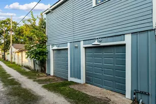 1728 Avenue M, Galveston, TX 77550 - Photo 47
