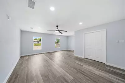 13107 Boreas Drive, Houston, TX 77039 - Photo 11
