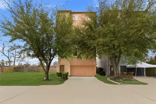 408 Eichwurzel Ln, Houston, TX 77009 - Photo 3