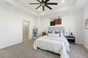 528 N 4th St, La Porte, TX 77571 - Photo 15