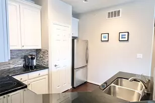 2400 McCue Rd, Houston, TX 77056 - Photo 21