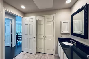 2400 McCue Rd, Houston, TX 77056 - Photo 17